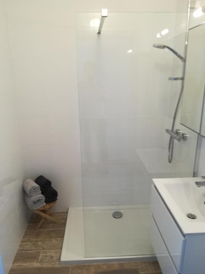 Appartement Oostende Vlak Aan Zee Eksteriør billede