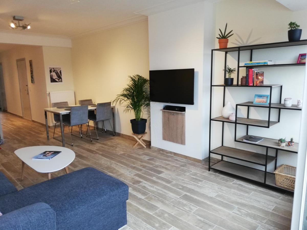 Appartement Oostende Vlak Aan Zee Eksteriør billede